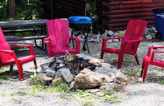 Kozy Haven Log Cabin Rentals - Foto 12