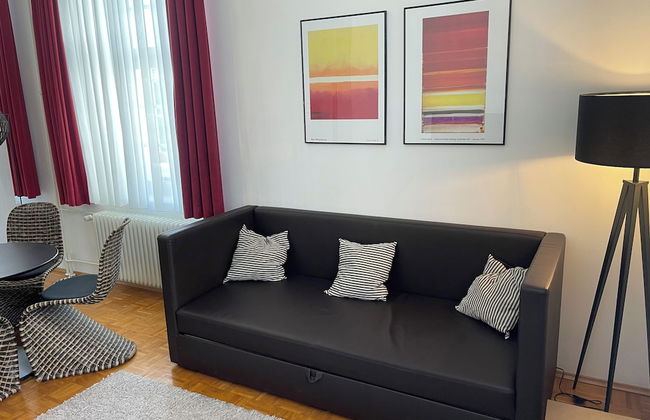 WHLIVING - Apartments & Studios - Photo 8