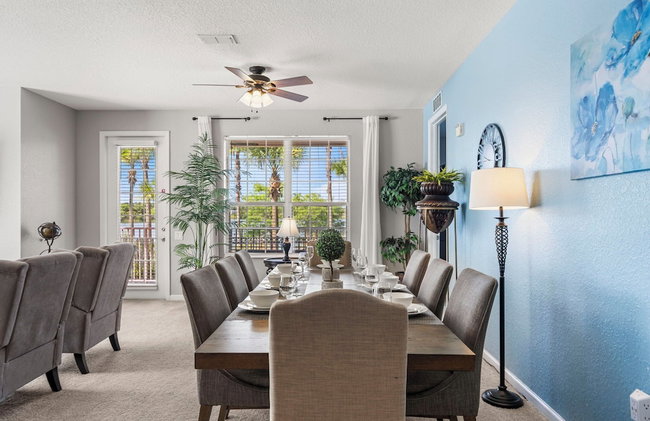 Lakefront Luxury - Photo 63