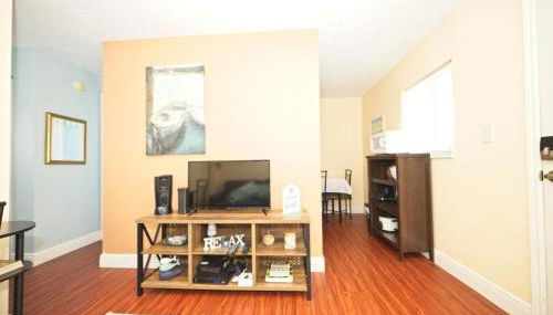 Cozy Canaveral Beach Condo! Next to NASA Launch Site - Foto 2