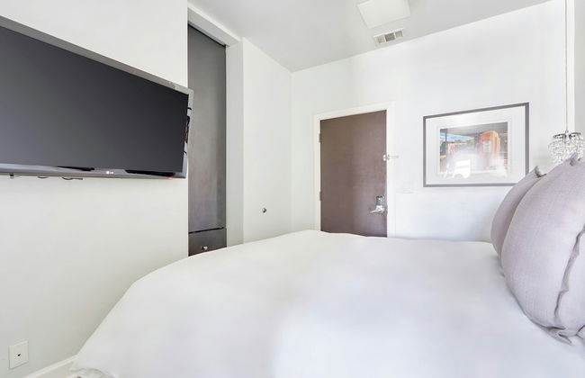 The Crescent Hotel Beverly Hills, Sonder by Marriott Bonvoy - Foto 12