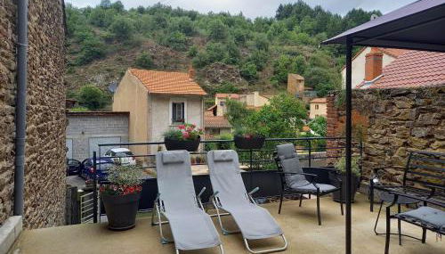 Gîte cosy avec jeux et terrasse à Auzon - FR-1-582-338 - Foto 3