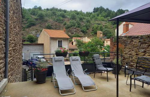 Gîte des Remparts près de Clermont, confort et charme - FR-1-582-541 - Foto 13