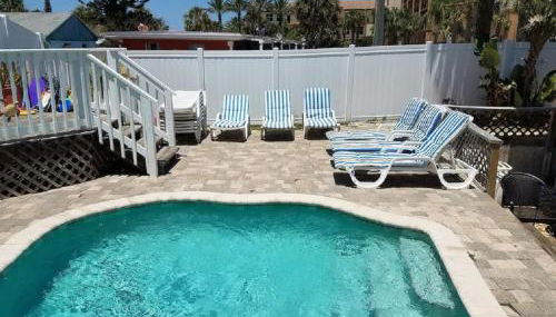 Oceanfront Beach House - Pool, Private Beach Access, Sleeps 12 - Foto 4