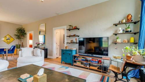 Historic East Nash Sleeps 6 - Foto 5