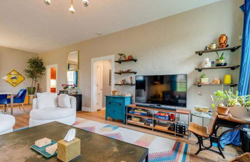 Historic East Nash Sleeps 6 - Foto 5