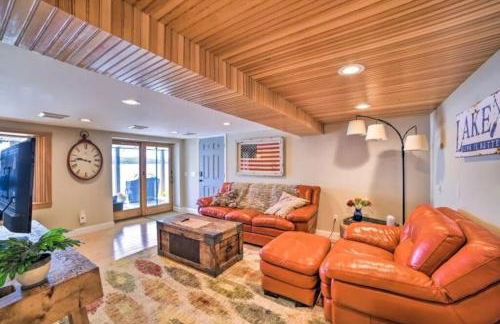 Unmatched Lakefront Home! - Foto 4