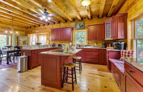 Cozy Lake Hartwell Getaway with Game Room! - Foto 9