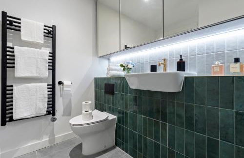 Signature Suite- City Centre, Pool Table, Canal, Netflix Sleeps 7 - Foto 39