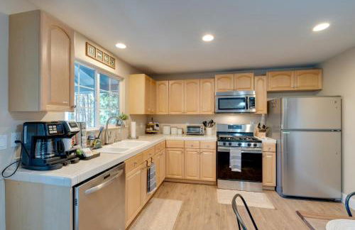 12 Mi to Apple Hill Family-Friendly Cabin Retreat - Foto 8