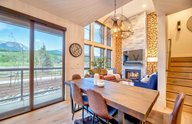 Mountain-view Townhouse With Cozy Fireplace - Foto 10