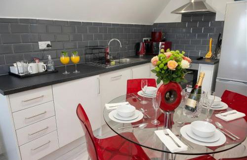 Rosey Lodge -1Bedroom Cousy Flat - Parking, Netflix, WIFI - Close to Blenheim Palace & Oxford - F5 - Photo 8