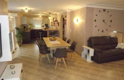 Großzügige Ferienwohnung am Waldesrand im Seenland - Foto 5