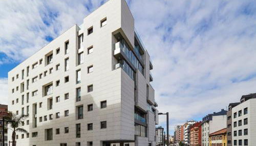 Un Espacio Único en La Capital del Paraíso - Foto 1