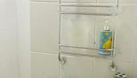 Maravilhosa casa com piscina - Foto 3