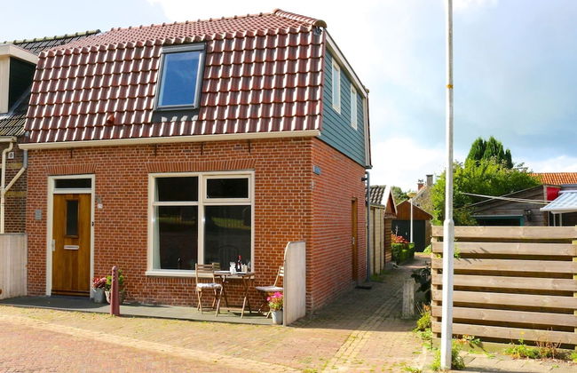 Home With Vinyls, Bikes and Waterways - Foto 27