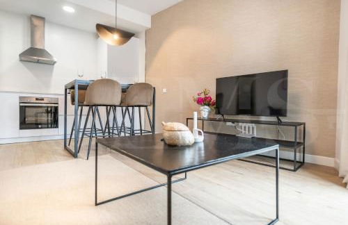 Comfortable apartment near the center by REMS - Photo 20