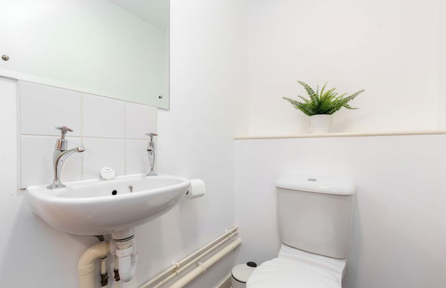 Deluxe 2 Bed Flat with Balcony in Hackney - Foto 21