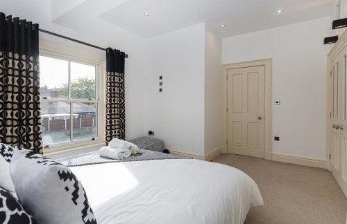 Thrushley Cottage - sleeps 7 - with roof terrace - Foto 16