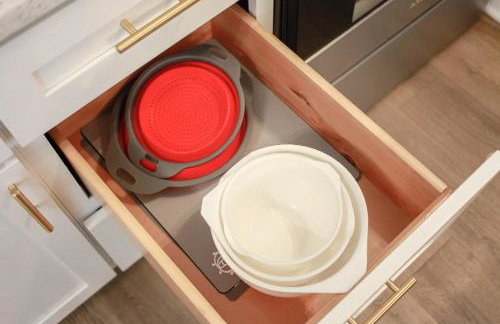 Sojourn's Harborage Jellyfish Suite Near Beach - Photo 26