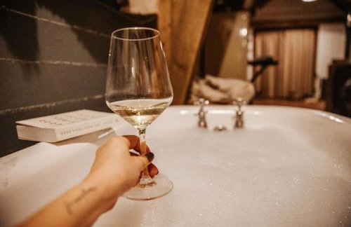 Sky Cabin. Cosy Forest Log Cabin 3 night minimum - Foto 13