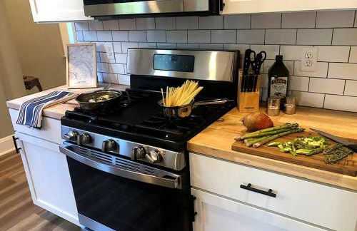 Eco Friendly Home by Cincy w Office Space - Foto 15