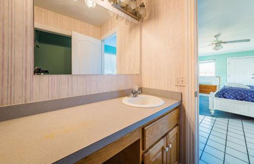 The Thunderbird - Nags Head MP 16, Oceanfront, Indoor Pool, Rooftop Pool, Hot Tub, Gazebo, Pets OK - Foto 50