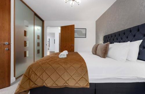 Modern Apartment, Free Parking by City SuperHost - Foto 8