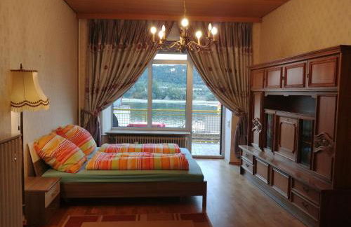 Ferienwohnung in Rüdesheim mit Rheinblick, Pension Le - Foto 1