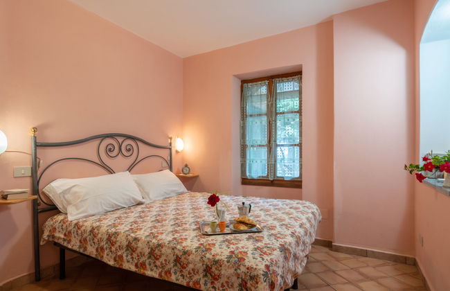 14 bedroom House in Prelà with swimming pool and garden - Photo 28