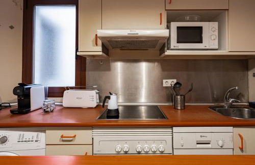 Tranquilo, céntrico y luminoso - Photo 12