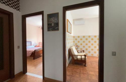 5 Minutes' Walk from the Beach, with Two Bedrooms - Foto 14