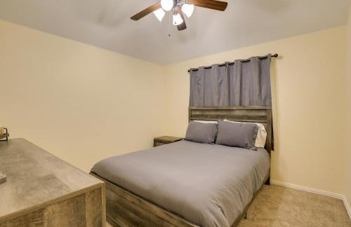 6 Mi to Dtwn Mansfield! Family Getaway with Patio - Foto 13