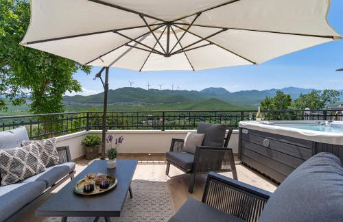 Villa Stella with 32 sqm private heated pool Jacuzzi Sauna Media room 3 bedrooms - Photo 12