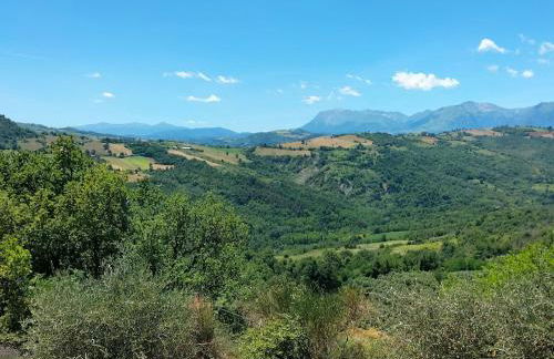 Apartment Große Wohnung mit Blick von den Bergen bis zum Meer by Interhome - Foto 24