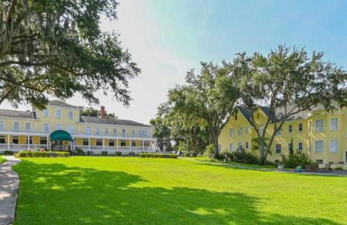 The Art House unique Mount Dora Getaway - Photo 53