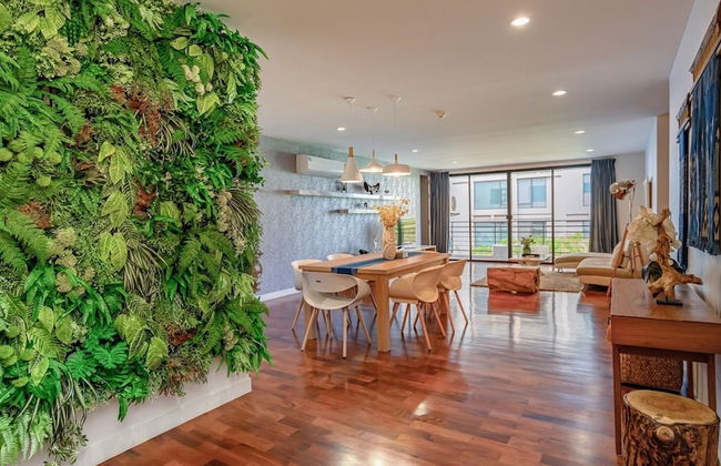 Benviar Tonson Residence - Photo 51