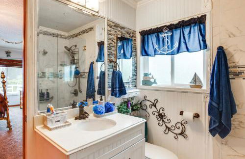 Tacoma Home on Steilacoom Lake with Dock! - Foto 15