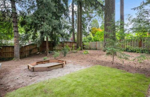 Cozy River Forest Retreat - Foto 15