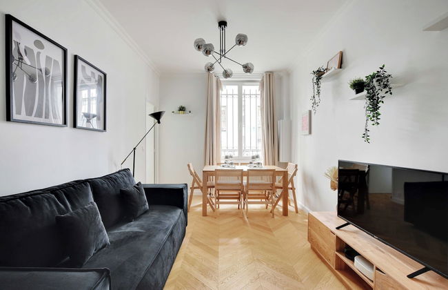 Elegant Apartment -2br/6p - Pere Lachaise - Photo 12