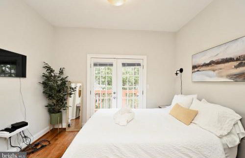 Elegant 5BR home near Capitol Hill! Free Parking! - Foto 6