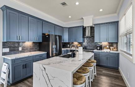 The Suite Spot | The Palm Beach - Photo 22