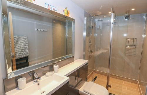 Sea Scape - Photo 17