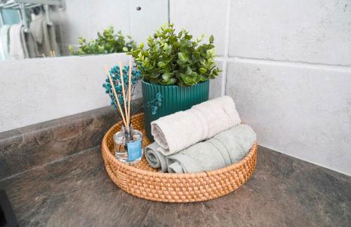 Family River Valley Retreat with Fireplace - Foto 27