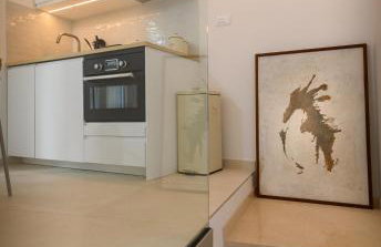 S27-Modern house in the old centre with parking - Photo 21