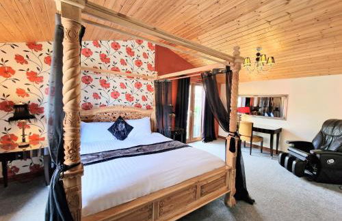 Lomond 4 with Private Hot Tub - Fife - Loch Leven - Lomond Hills - Photo 17