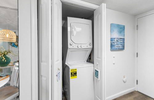 Salt and Light Surf & Racquet 204B - Photo 19