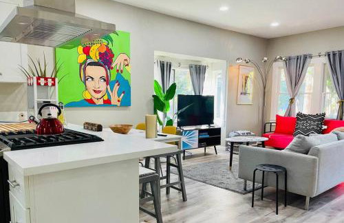 Artists Bungalow ARCADE King Beds near the beat - Foto 16