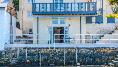 Shipwrights - Photo 2