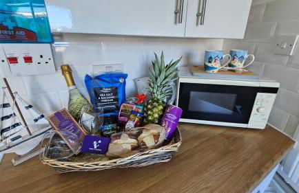 Sea View Holiday Chalet, access to sandy beach - Pets go free - Foto 25